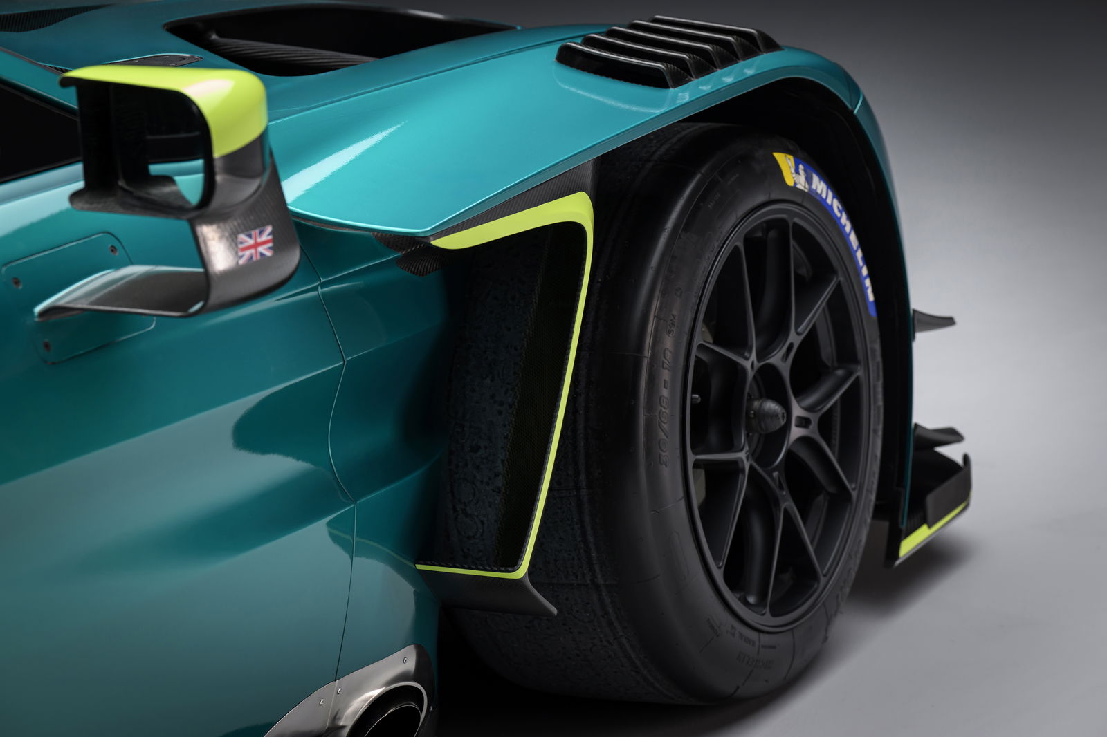 Aston Martin Vantage GT3 - detail
